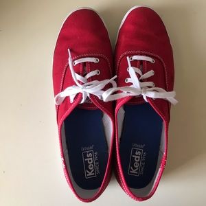 Red Keds Size 10